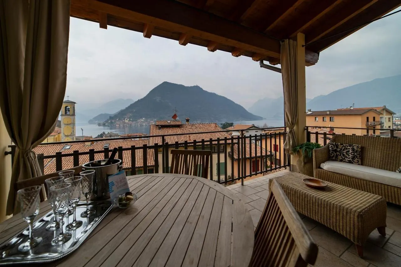Romantic Lake View House スルツァーノ イタリア